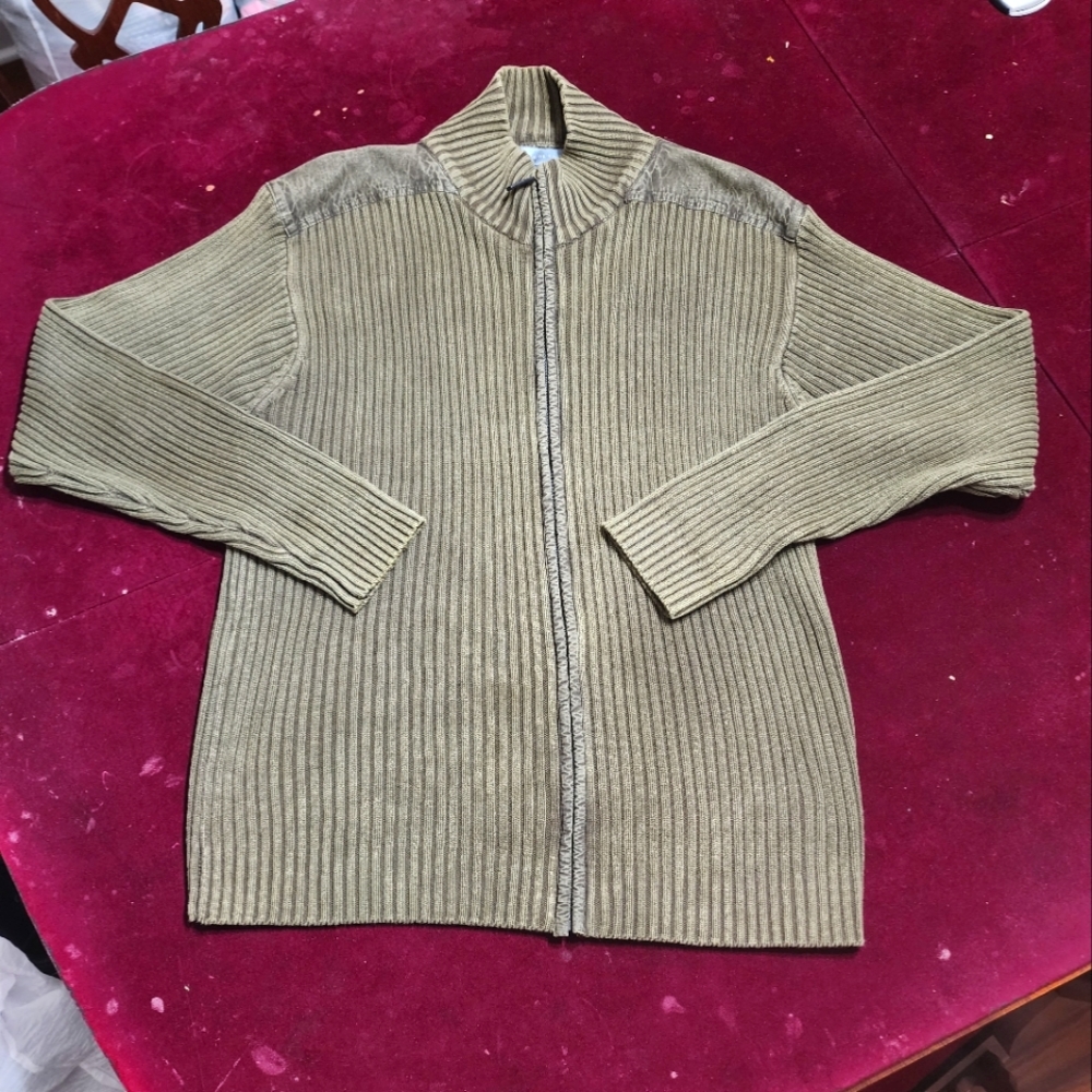 NWOT ... Oscar De La Renta Sweater